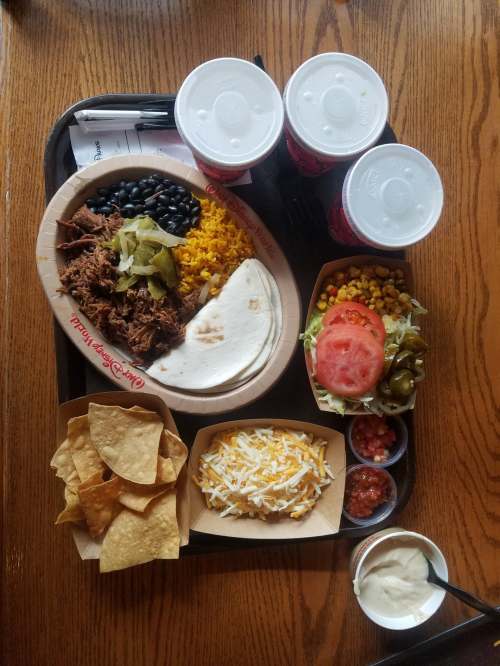 33720245_10216861489034358_1310971735549411328_n